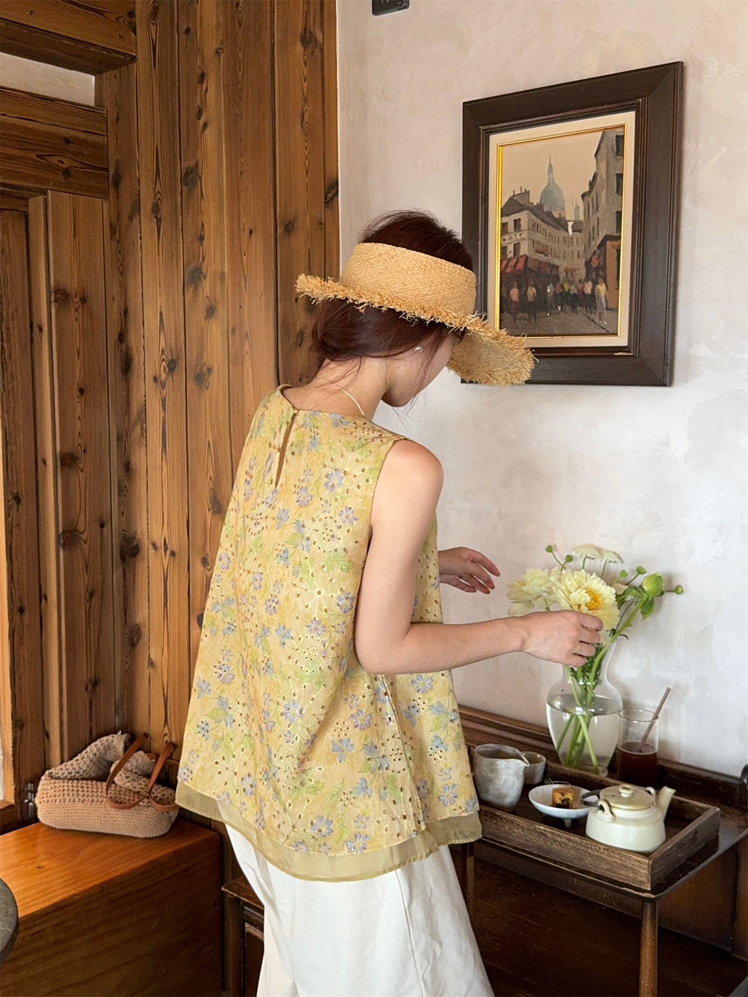 Women's French Vintage Embroidered Jacquard Layered Look Sleeveless Tank Top - Image 3