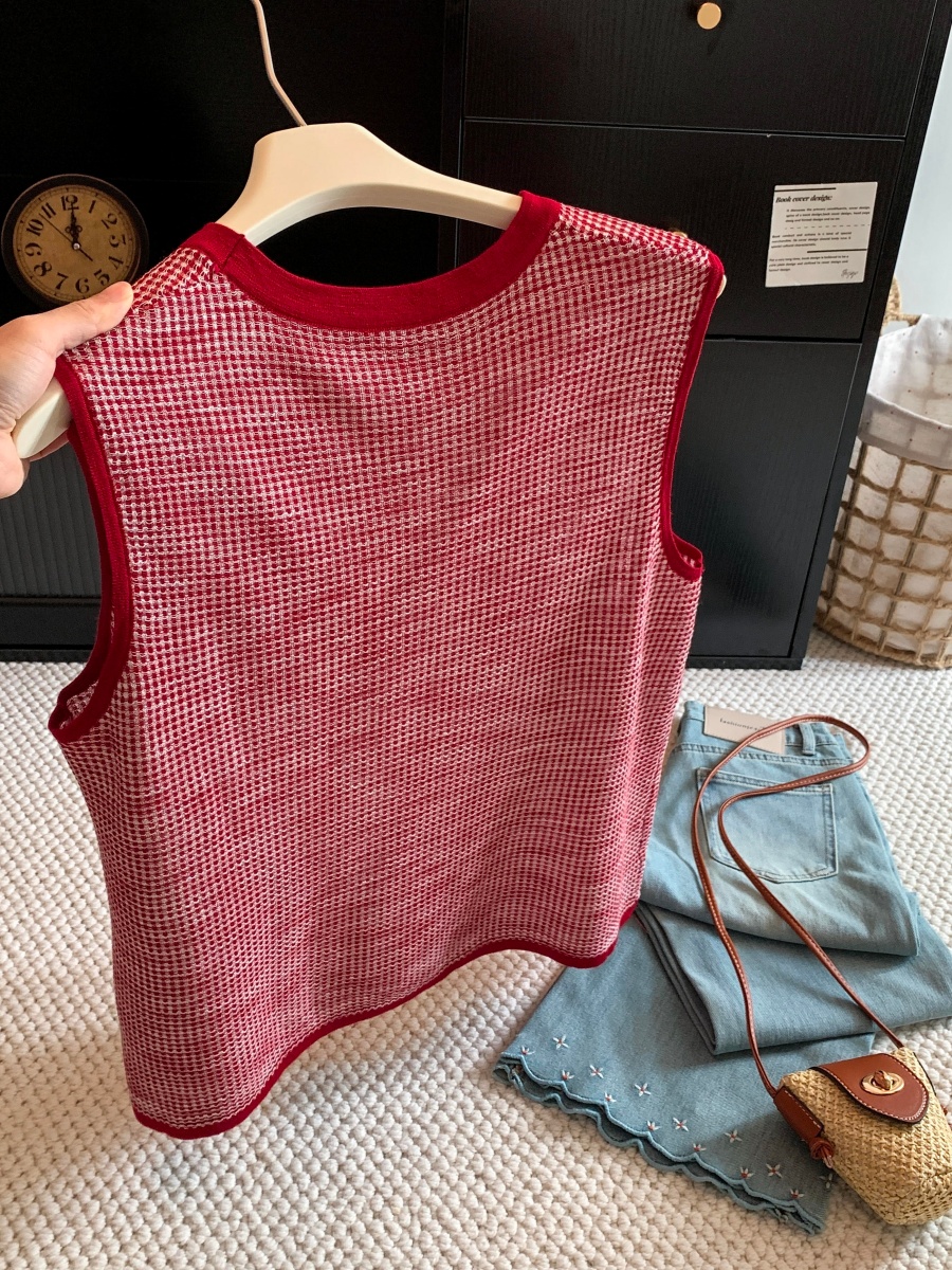 Design-Focused Color-Block Round-Neck Knit Vest Women Summer Loose Short Pullover - Image 3