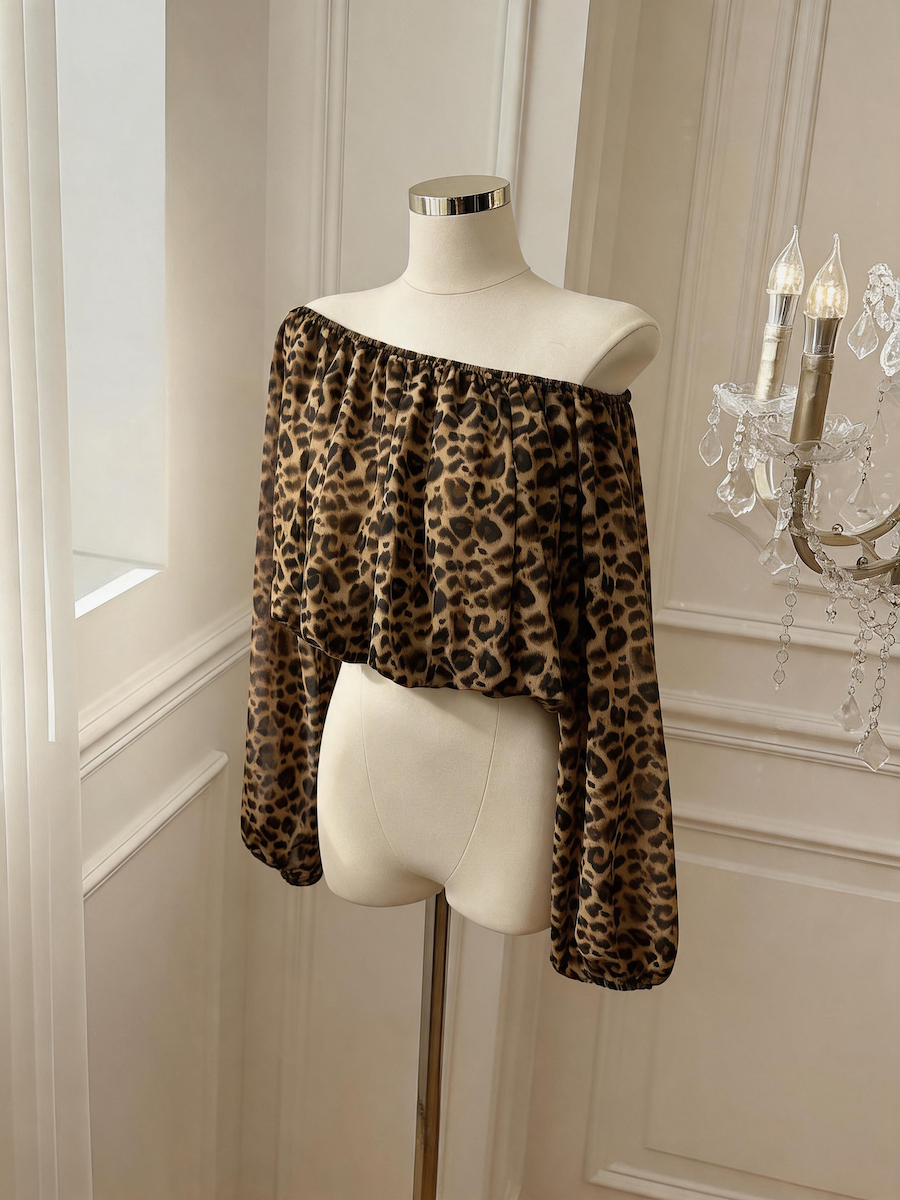 Women's Off-Shoulder Chiffon Top Summer Lantern Sleeve Crop Blouse - Image 2