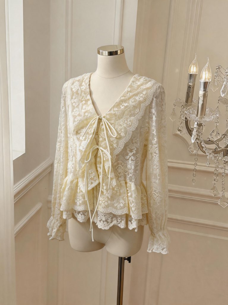 French Style V-Neck Lace Ruffle T-Shirt with Flared Sleeves for Women - Style 58d4b1